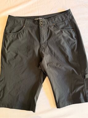 Co-op Cycles Bike Shorts Men’s Size 32 Gray Cargo Cycling Hiking Performance